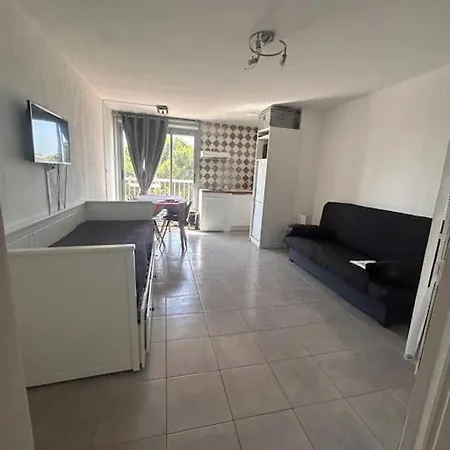 Cap Studio-cabine -vue Jardin