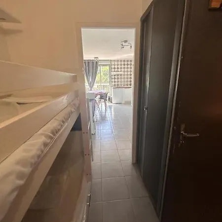 Cap Studio-cabine -vue Jardin Διαμέρισμα *