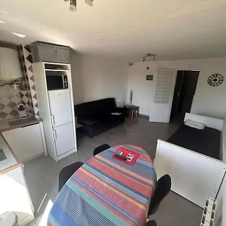 Cap Studio-cabine -vue Jardin